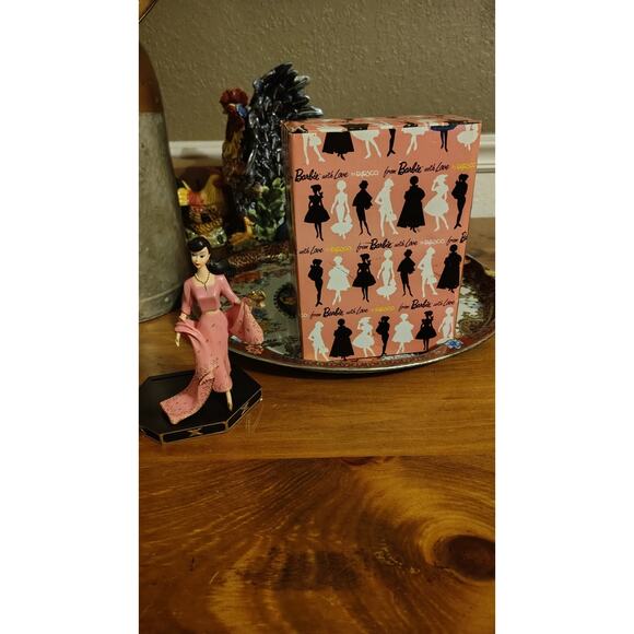 Enesco Barbie A Thousand and One Nights 1996 Barbie With Love 6" - Picture 12 of 12